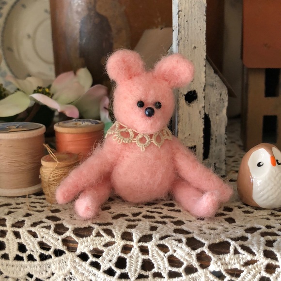 Handmade needle felted teddy bear - Picture 10 of 11